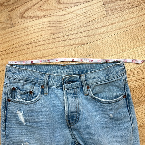 Levi’s 501T Jeans - Picture 9 of 10